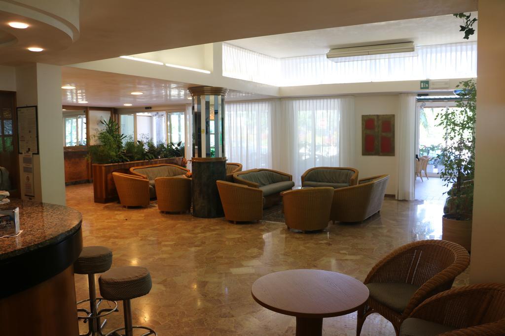 Hotel Smeraldo 리그나노 사비아도로 외부 사진