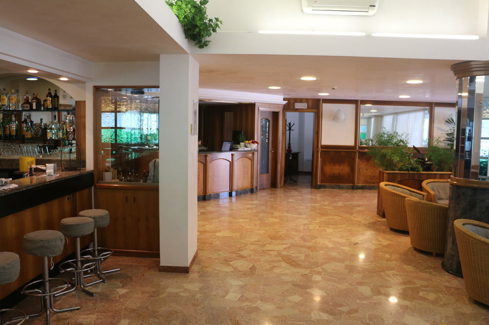 Hotel Smeraldo 리그나노 사비아도로 외부 사진